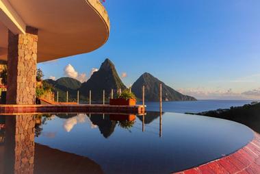 Jade Mountain Resort