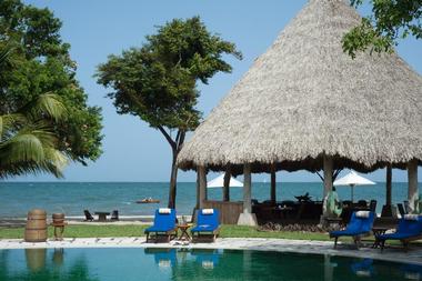 Turtle Inn in Belize