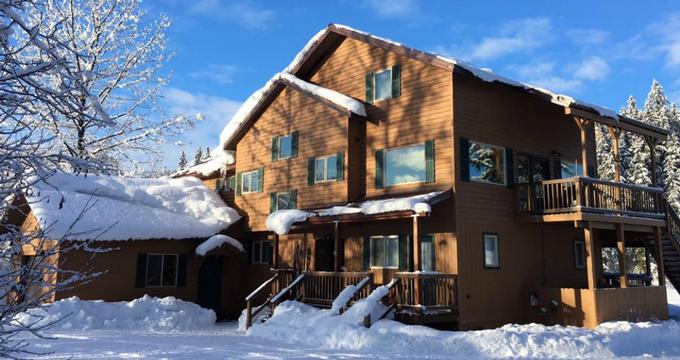 Bear Lake Lodgings Bed and Breakfast