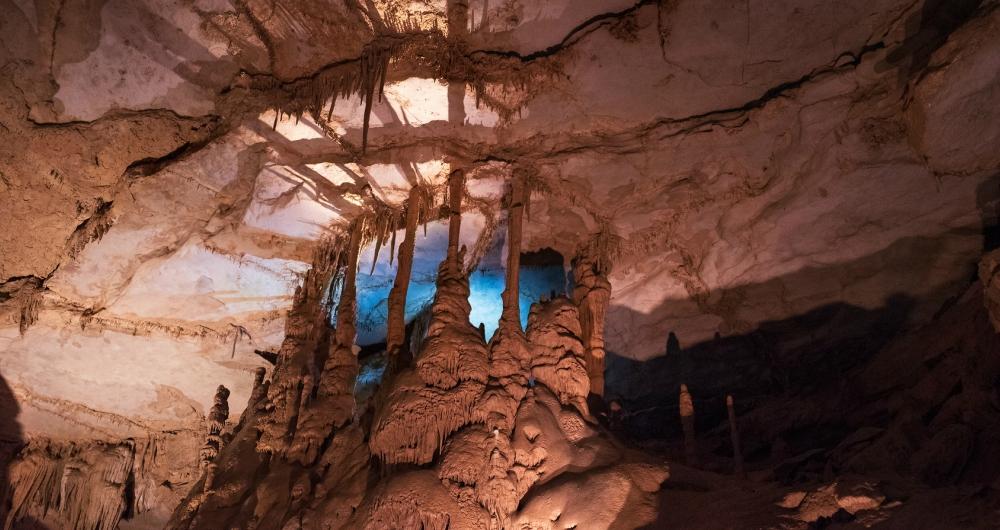 Best Caves in Alabama