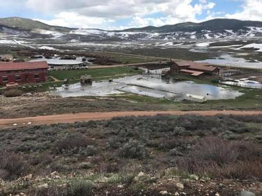 Waunita Hot Springs Ranch, Gunnison