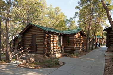 Yavapai Lodge