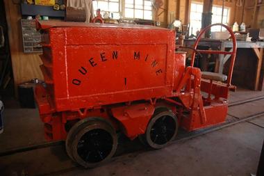 Visit former mine tunnels with Queen Mine Tours