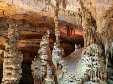 Cathedral Caverns State Park