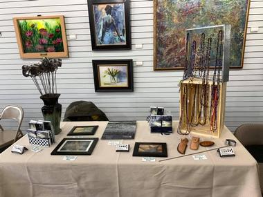 Purchase local art at the Lincoln Gallery