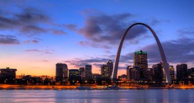 St. Louis Arch at night