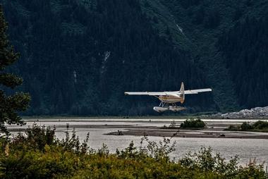 Wings Airways & the Taku Glacier Lodge