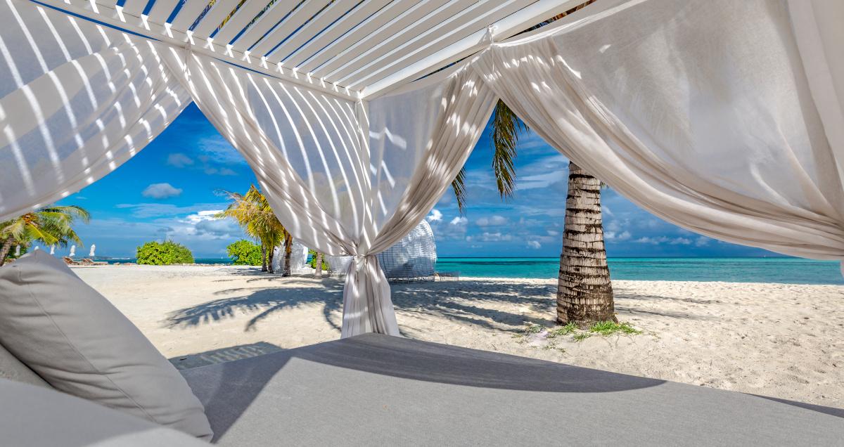 12 Best Beach Cabanas for a Relaxing Vacation