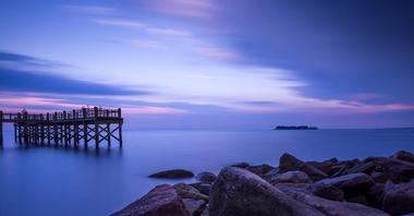 In the Afternoon, Relax with a View on Gulf Beach