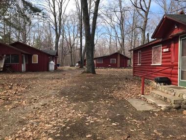 Crooked Tree Cabins