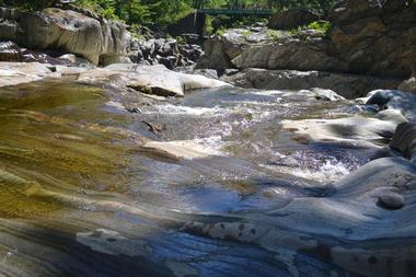 See numerous shallow pools near Step Falls