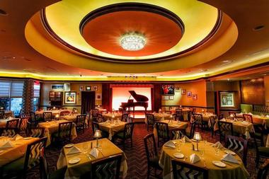 Lorenzo's Restaurant & Cabaret