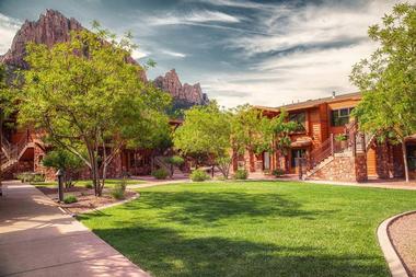 Zion National Park - Cable Mountain Lodge