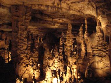 Cathedral Caverns State Park