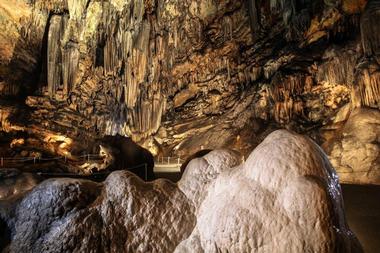 DeSoto Caverns