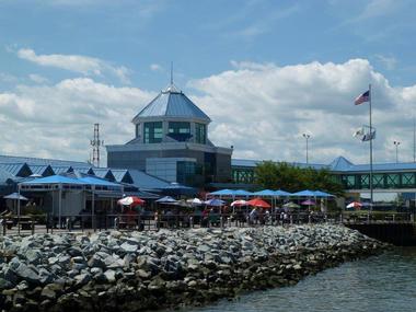 Dog Friendly Restaurants: On The Rocks, Lewes, DE