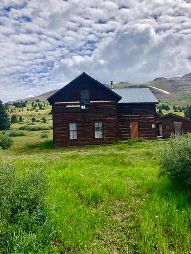 Section House at Summit Huts