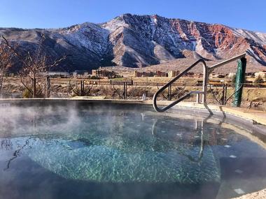 Iron Mountain Hot Springs