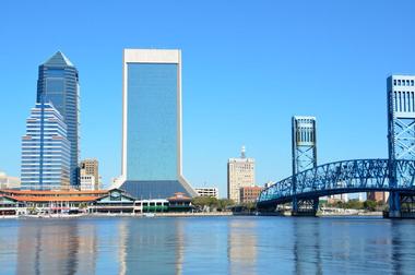 Stroll around the beautiful parks of Jacksonville, FL