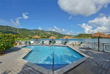 Lindbergh Bay Hotel and Villas