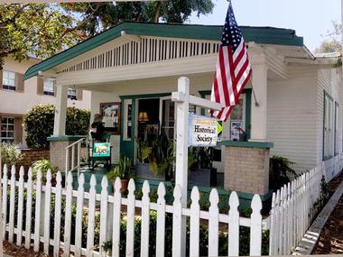 Murphy-Smith Historical Bungalow