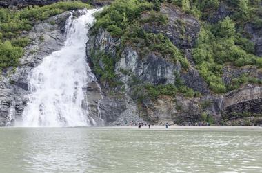 Nugget Falls