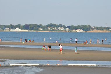 Silver Sands State Park