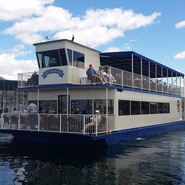 Go out on the water with Lake Pleasant Cruises