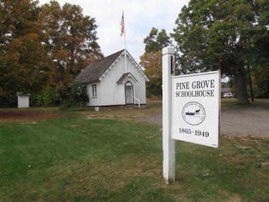 Pine Grove School House