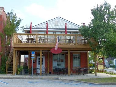 Bogey’s Bar and Restaurant