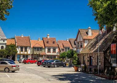 Solvang Trolley & Carriage