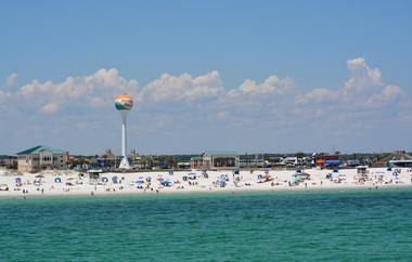 Savor the views from Pensacola Beach